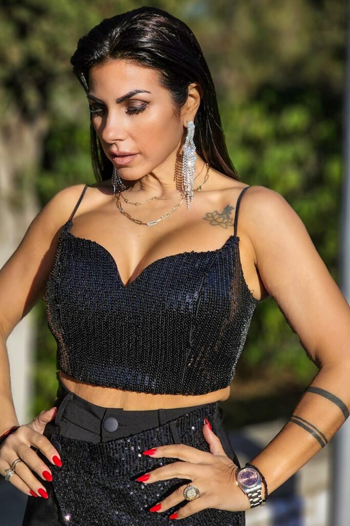LUCY TOP